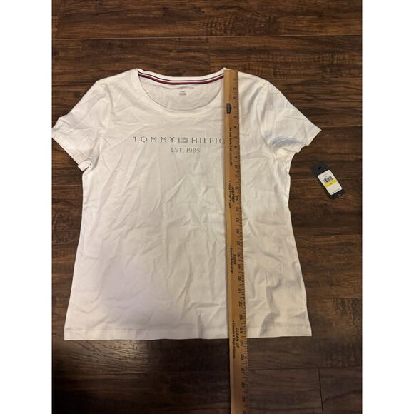 Tommy Hilfiger Women's Embossed Graphic Shirt White Sz:m - Picture 5 of 6